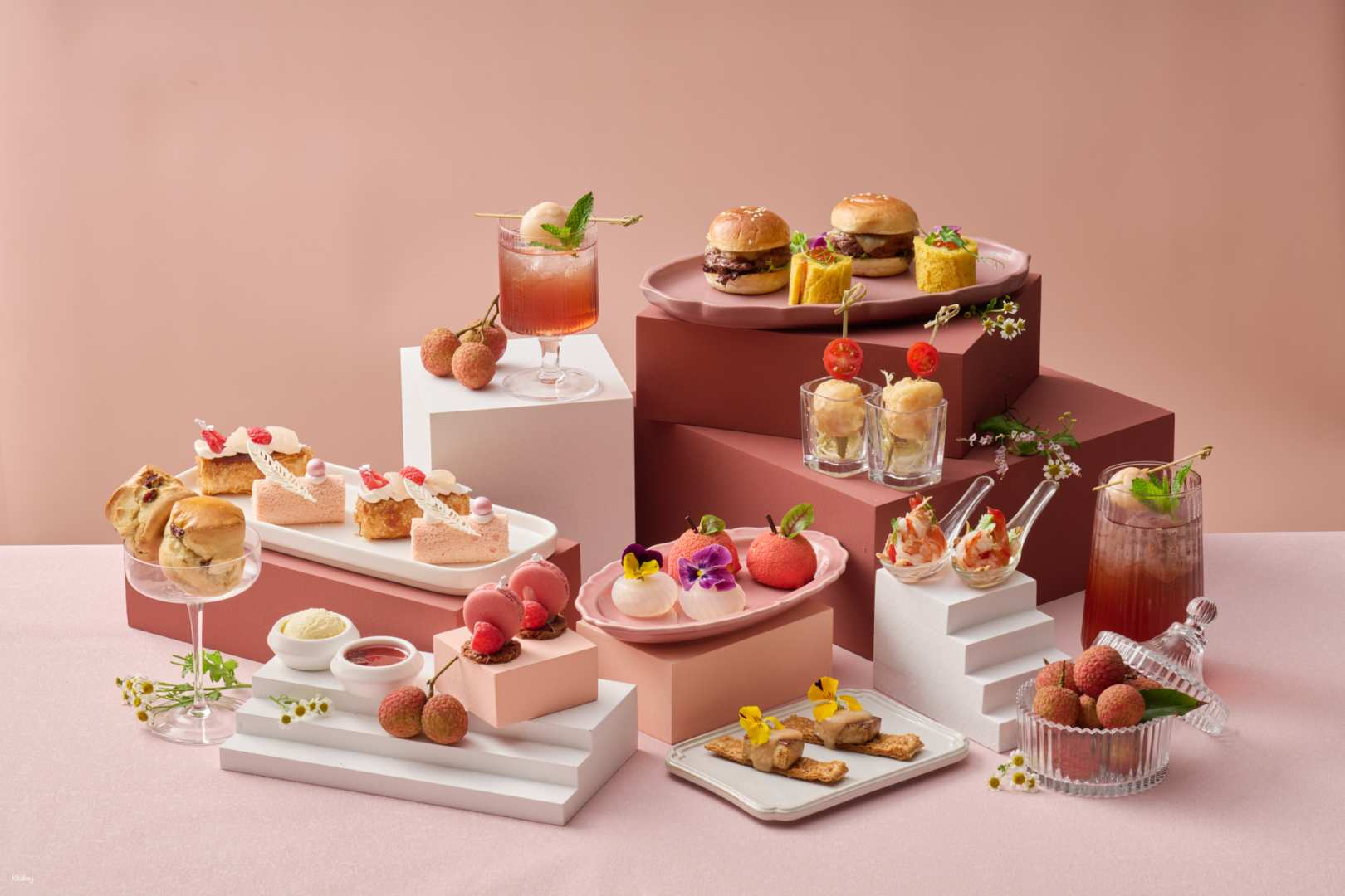 Crowne Plaza Hong Kong Kowloon East｜Cielo｜Semi-buffet Lunch/ Dinner． Afternoon Tea | Hotel Dining Offer 2025 - Photo 1 of 9